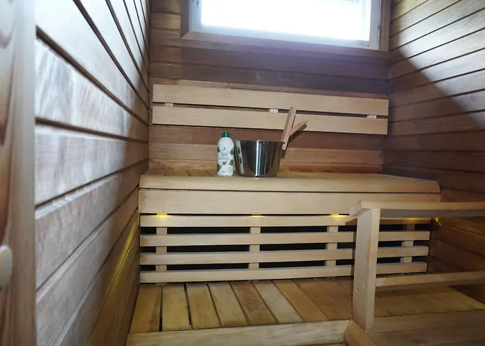 Near Santa Village With Terrace And Free Parking *